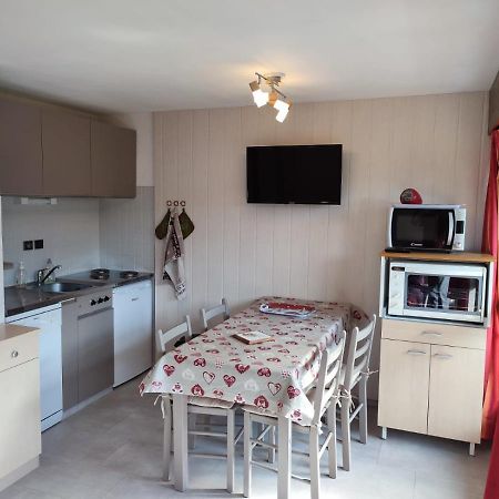 Coquet Studio De 4 Personnes Aux Carroz - Balcon Et Wifi Les Carroz d'Araches Luaran gambar